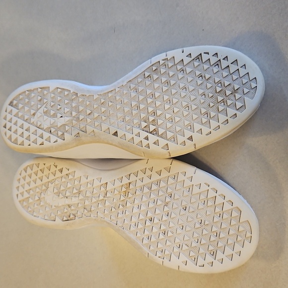 Nike Air Max Bella Tr 2 Sneakers - Picture 8 of 13